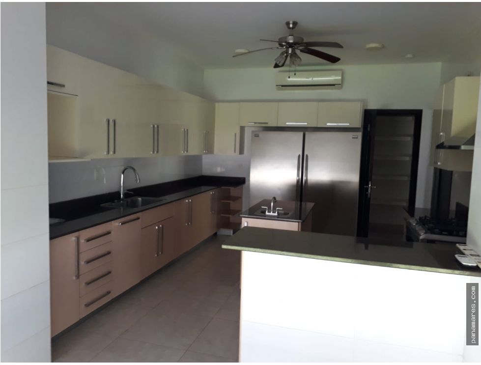 PH Senderos - Camino De Cruces — Penthouse en Venta