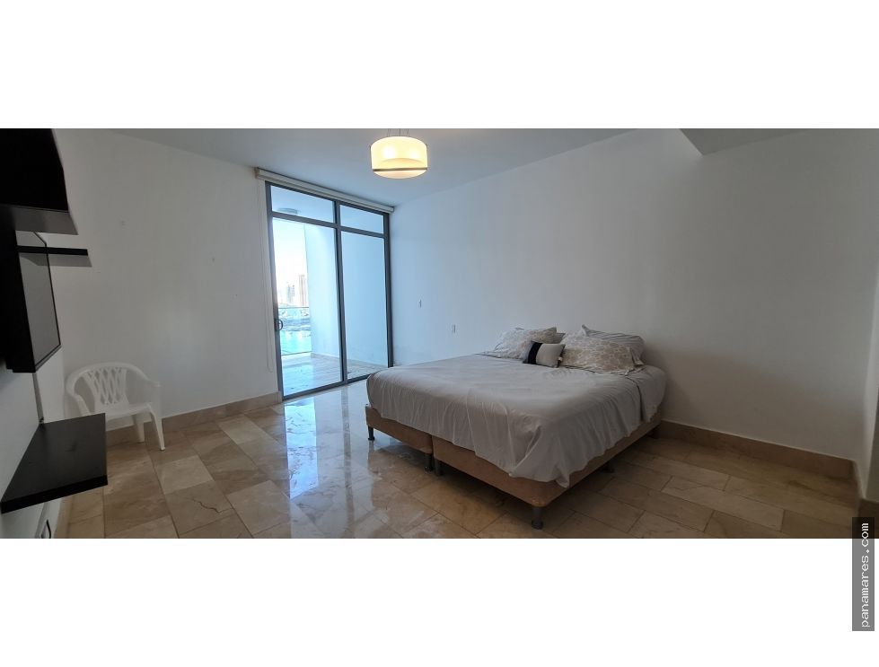 Opportunity For Sale Grand Tower - Punta Pacifica — Apartment for Sale