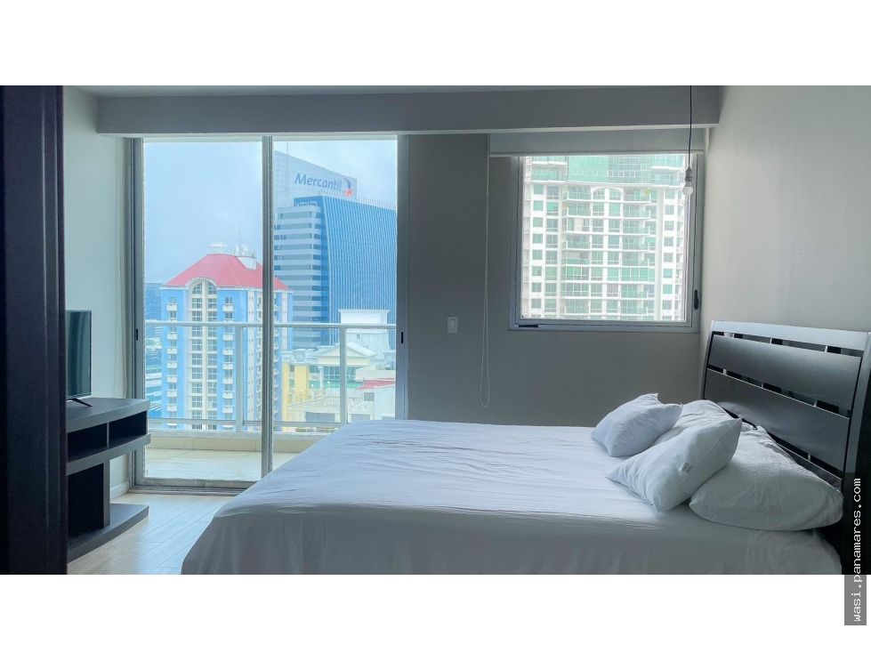 Amueblado En PH Oceanaire - Punta Pacifica — Apartamento en Venta