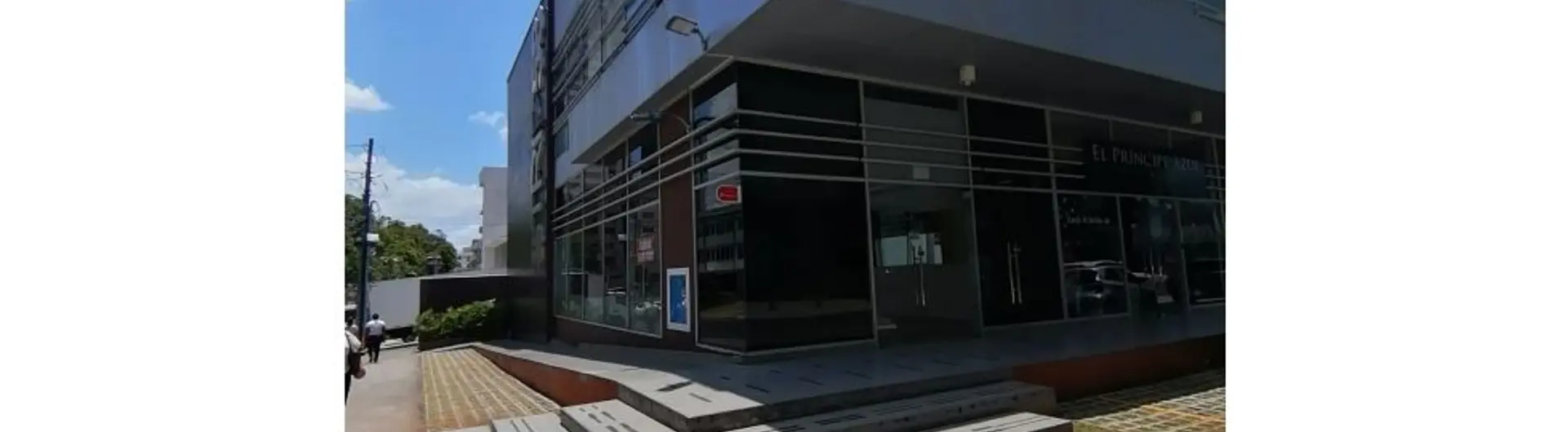 Esquina - Rent - Obarrio — Commercial Space for Rent