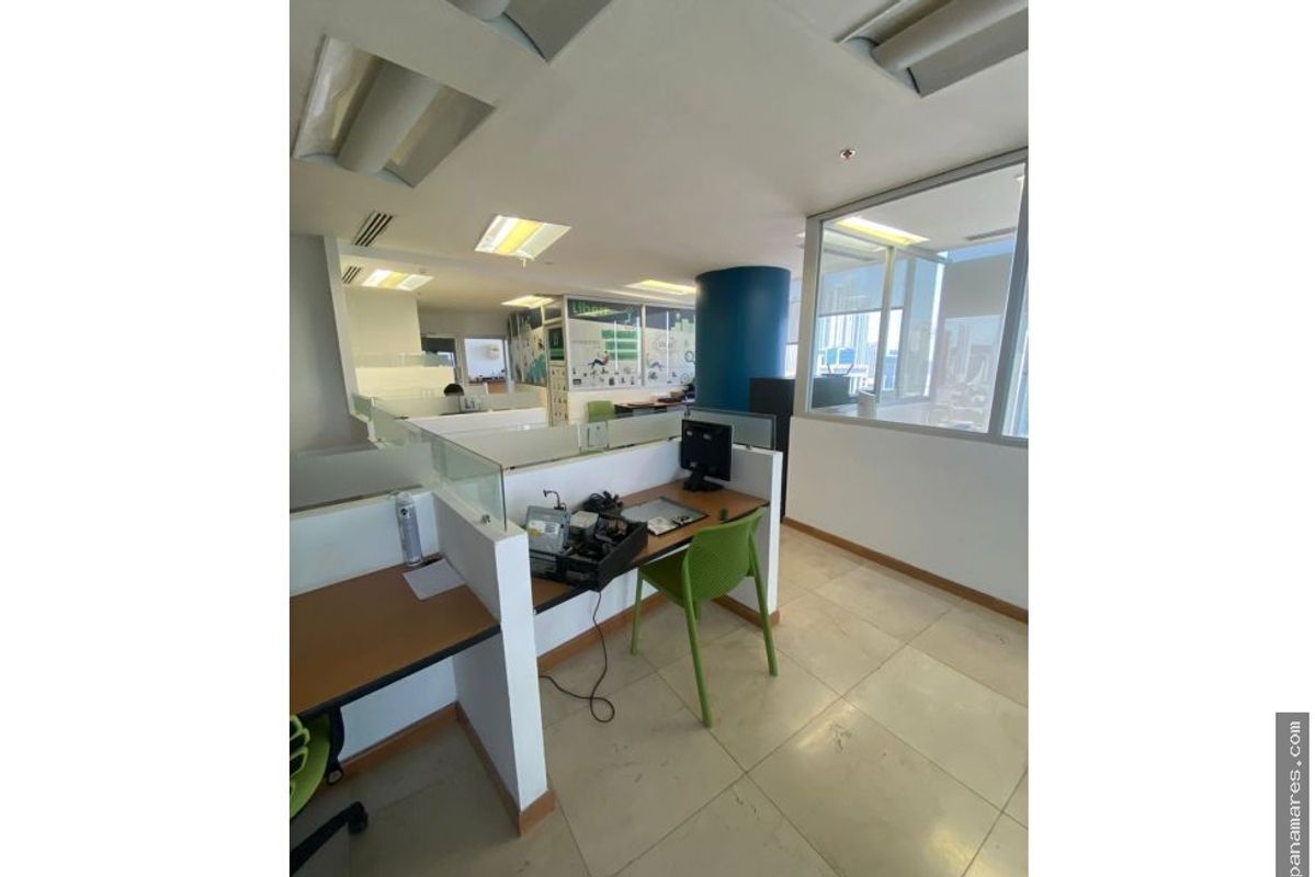 F&f Tower (el Tornillo) - Calle 50 - Panama — Oficina en Venta