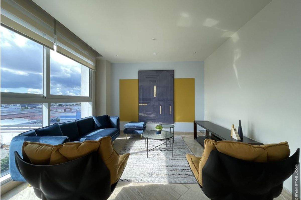 Amoblado En The Regent - Costa Del Este — Apartamento en Venta