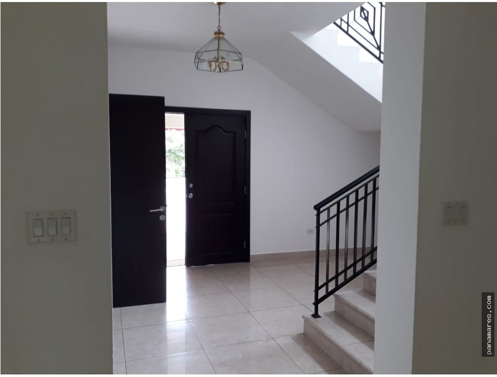 PH Senderos - Camino De Cruces — Penthouse en Venta
