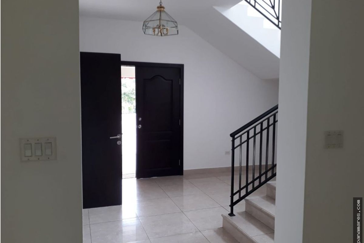 PH Senderos - Camino De Cruces — Penthouse en Venta