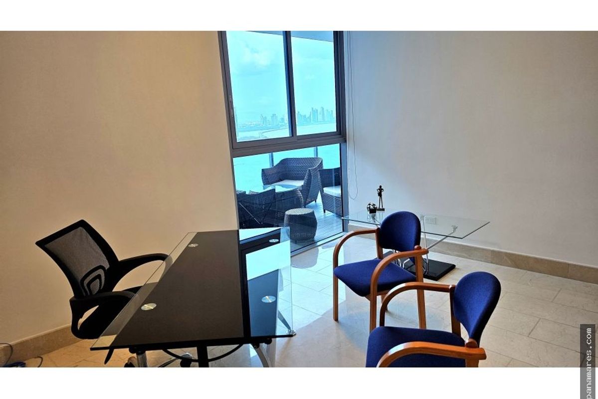 Model J in PH Grand Tower - Punta Pacifica — Penthouse for Sale