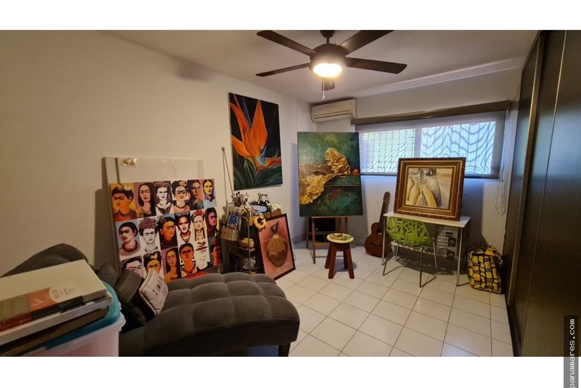 El Cangrejo - Bella Vista - Comunidad Con Garita — Casa en Venta