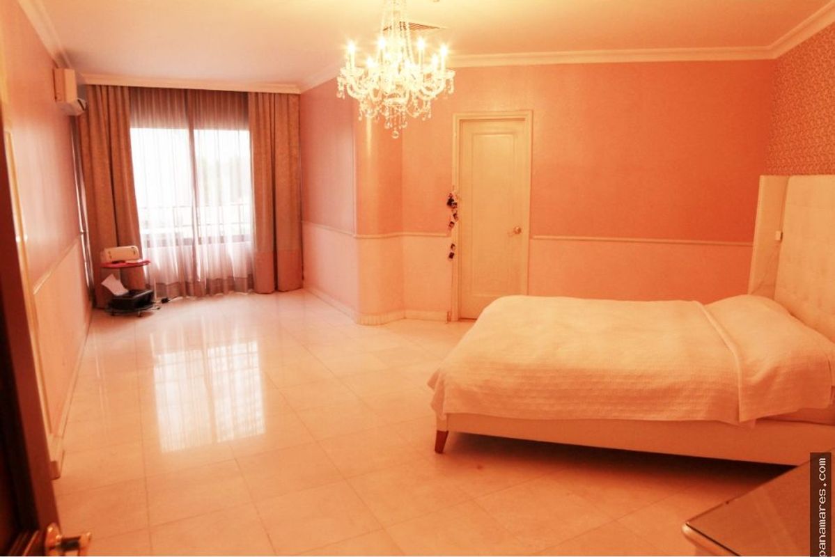 Ganga Se Vende Terreno En Patilla — Casa en Venta