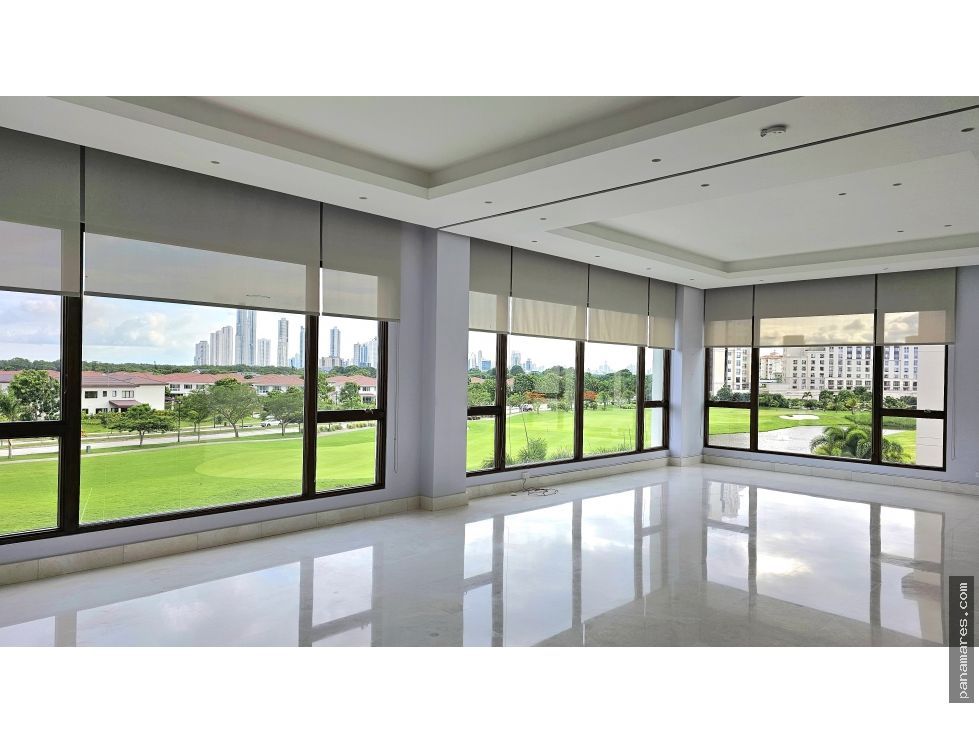 Exclusivo Apartamento En PH La Loma - Santa Maria — Penthouse en Venta