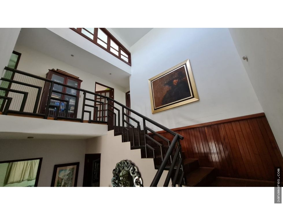 El Cangrejo - Bella Vista - Comunidad Con Garita — Casa en Venta