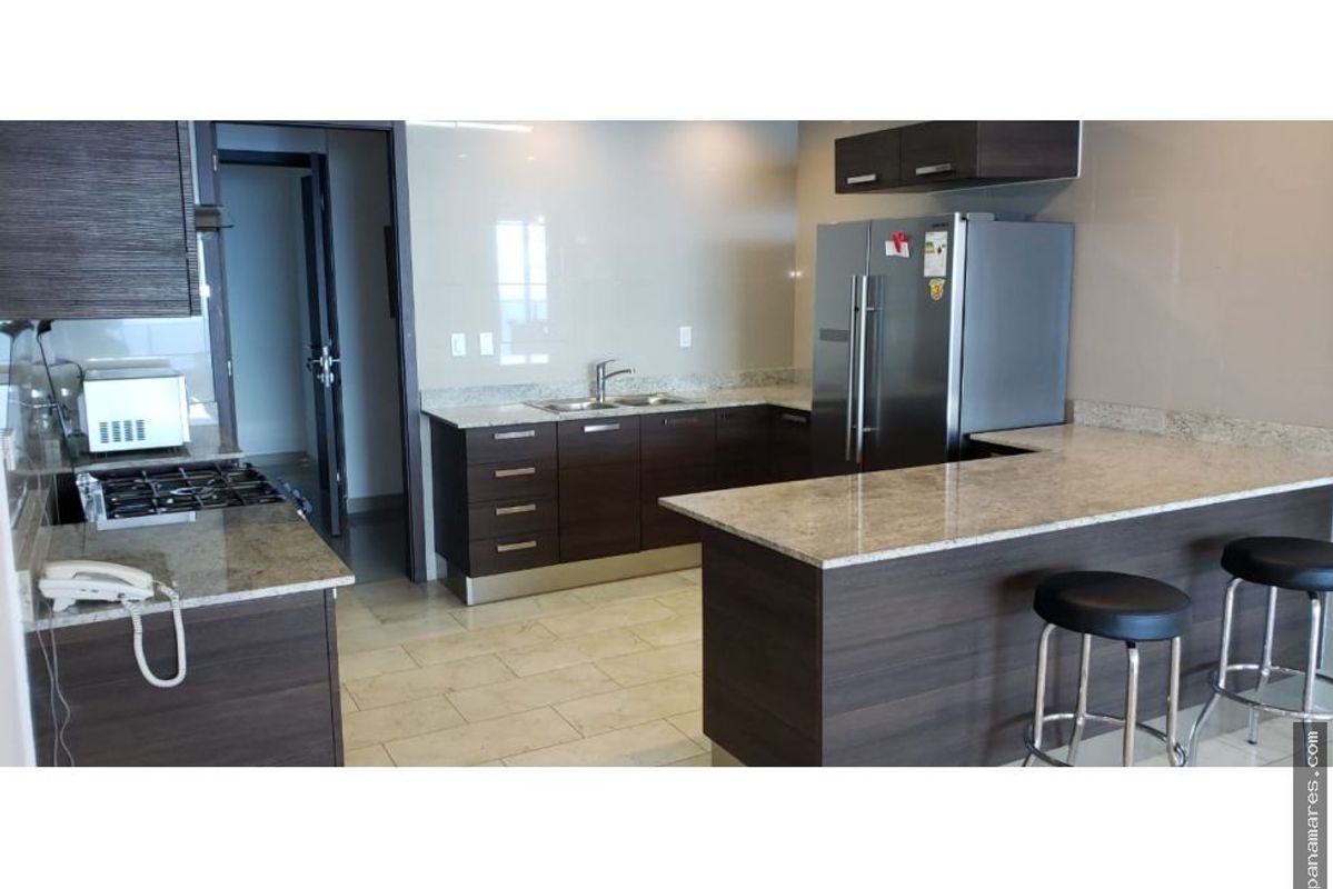 Modelo A Especial - Grand Tower — Apartamento en Venta