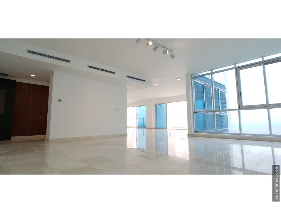 Remate Penthouse En Punta Pacifica - 2 Pisos Completos Frente Al Mar — Penthouse en Venta