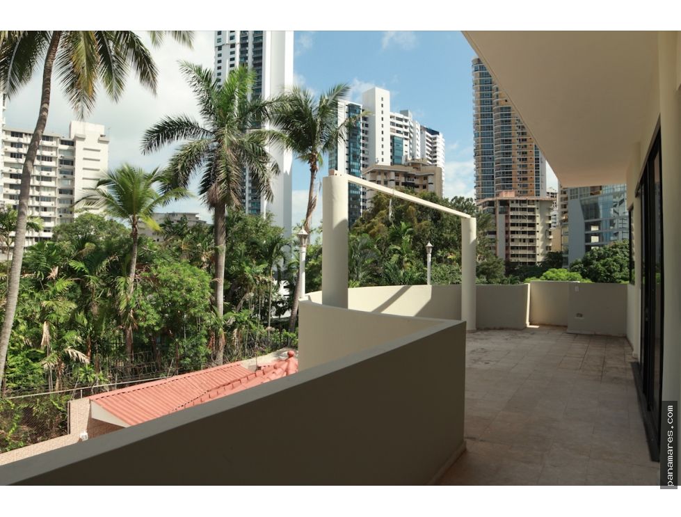 Ganga Se Vende Terreno En Patilla — Casa en Venta