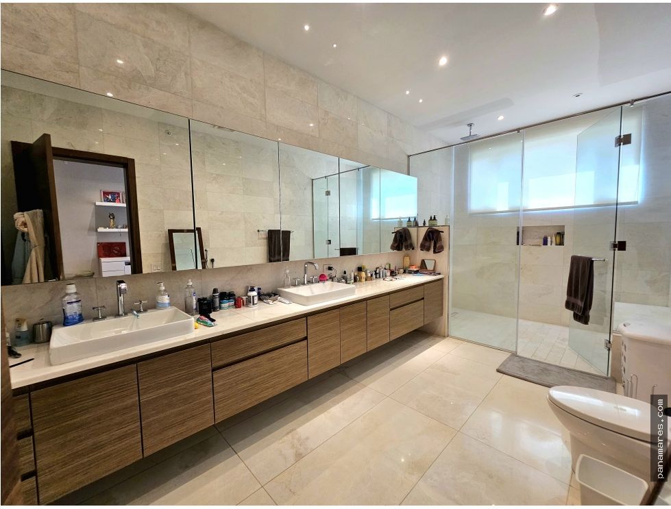 Exclusivo Apartamento En El PH La Loma - Santa Maria — Penthouse en Venta