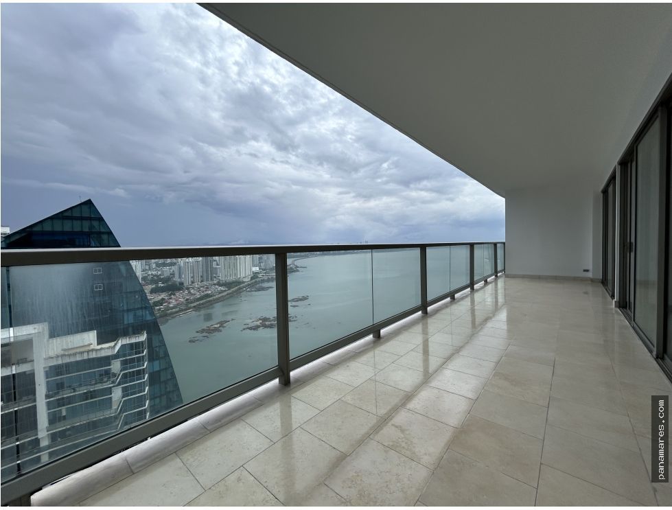The Ocean Club (toc) - Antiguo Trump - Punta Pacifica — Apartamento en Venta