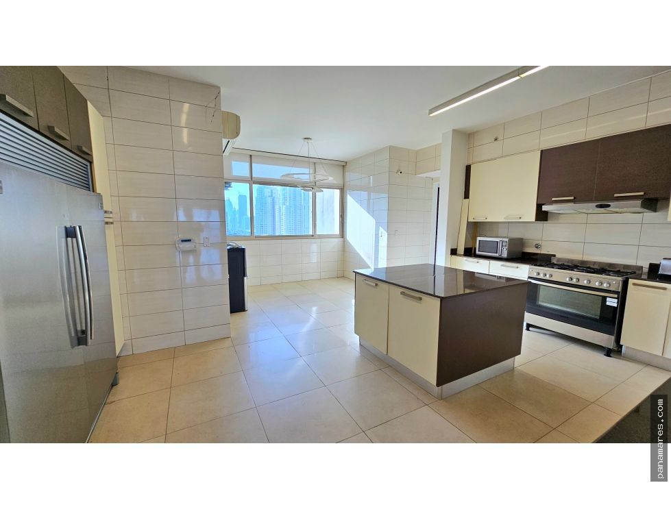 Pacific Point -  Punta Pacifica — Apartaestudio en Venta