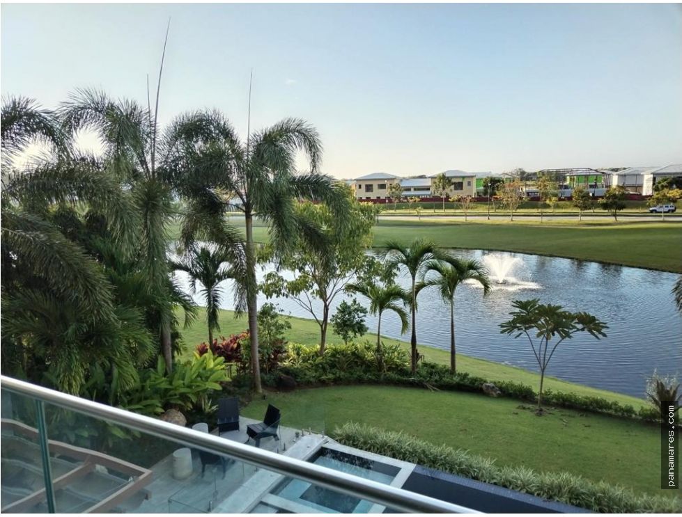 PH La Loma - Lake View En Santa Maria — Penthouse en Venta