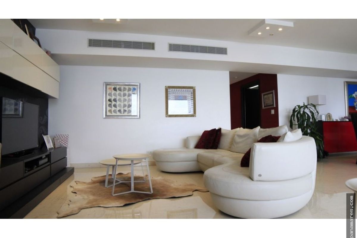 PH Los Delfines - Ave. Balboa — Penthouse en Venta