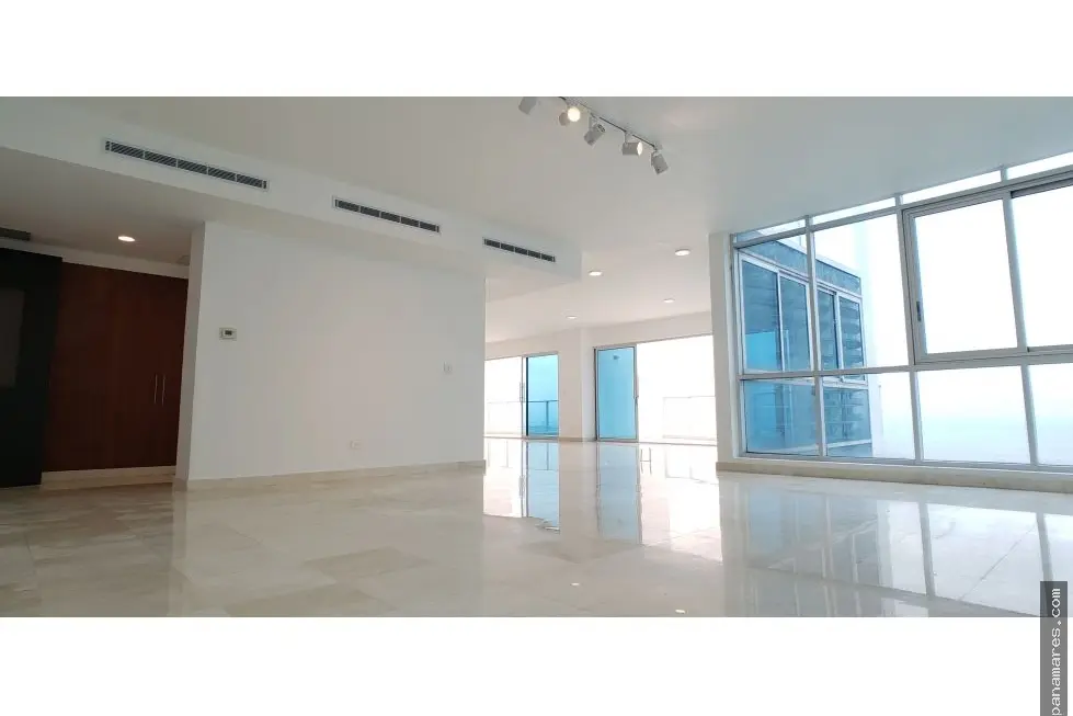 Remate Penthouse En Punta Pacifica - 2 Pisos Completos Frente Al Mar — Penthouse en Venta