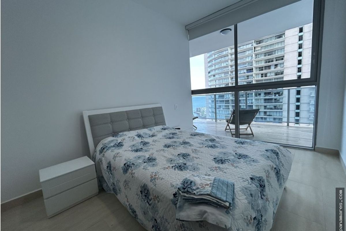 PH Grand Tower - Punta Pacifica - Amoblado — Penthouse en Alquiler