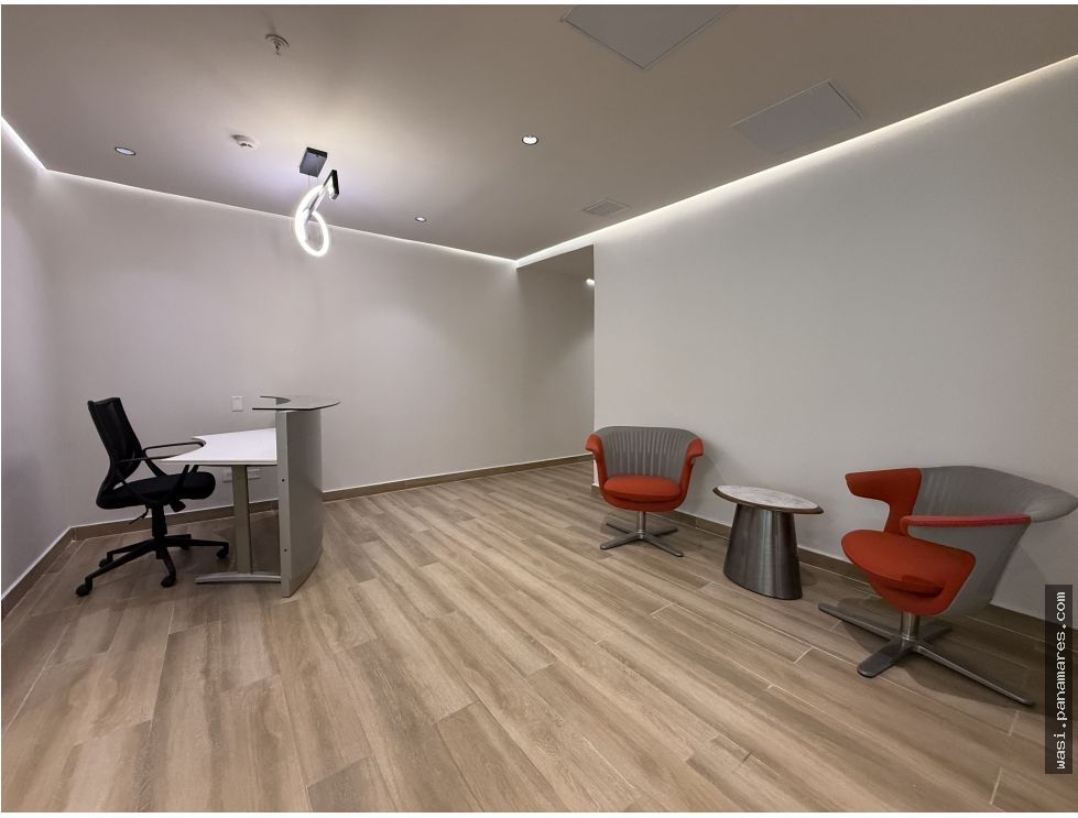 Financial Park Costa Del Este — Oficina en Alquiler