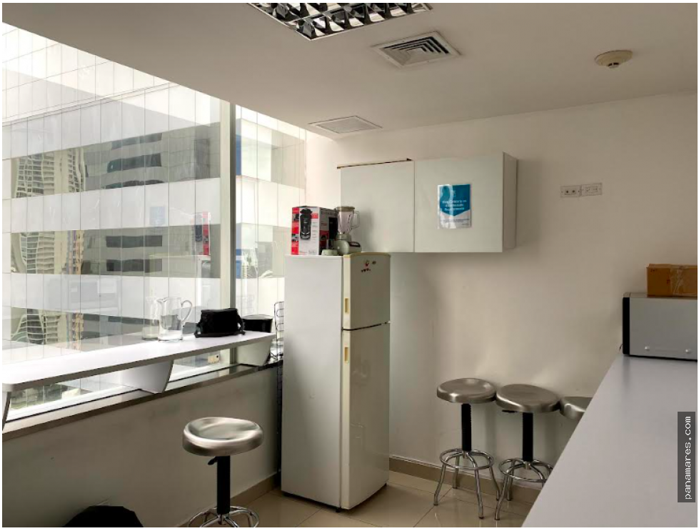 Torre De Las Americas - Punta Pacifica — Oficina en Venta