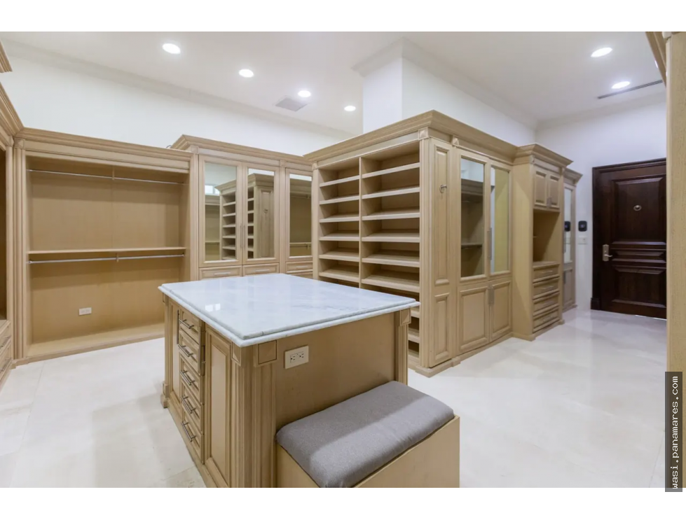 PH Bella Mare Punta Pacífica — Apartamento en Venta