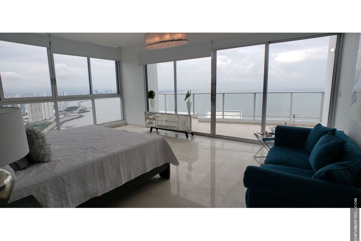 Remate Penthouse En Punta Pacifica - 2 Pisos Completos Frente Al Mar — Penthouse en Venta