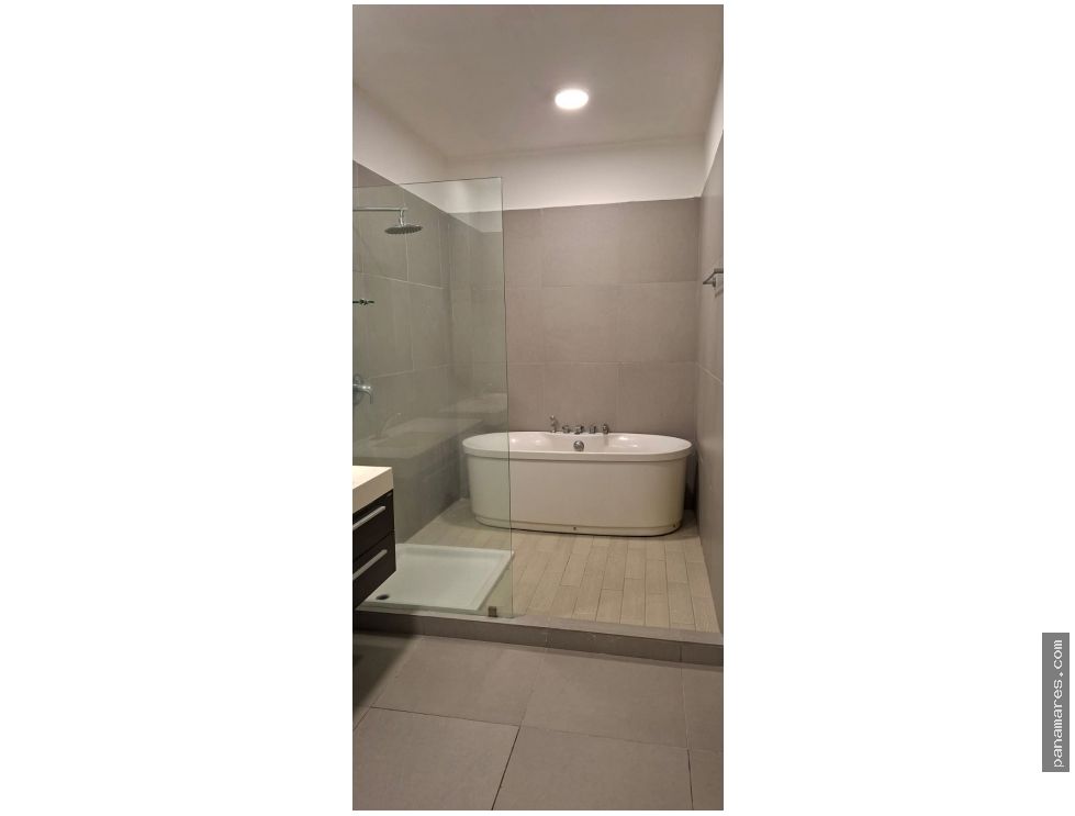 PH Yacht Club - Avenida Balboa - Amoblado — Penthouse en Alquiler