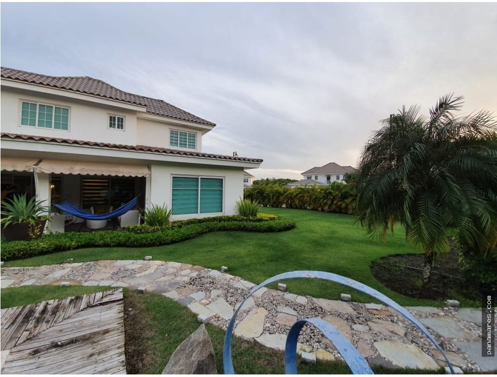 Villa En Bijao Beach Club And Residences — Casa de Playa en Venta