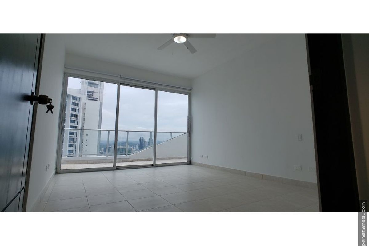 Remate Penthouse En Punta Pacifica - 2 Pisos Completos Frente Al Mar — Penthouse en Venta