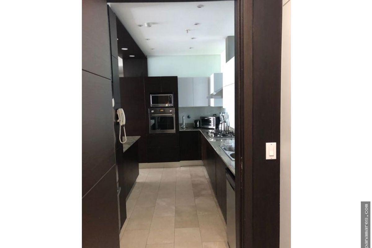 Modelo K En The Grand Tower Punta Pacifica — Apartamento en Venta