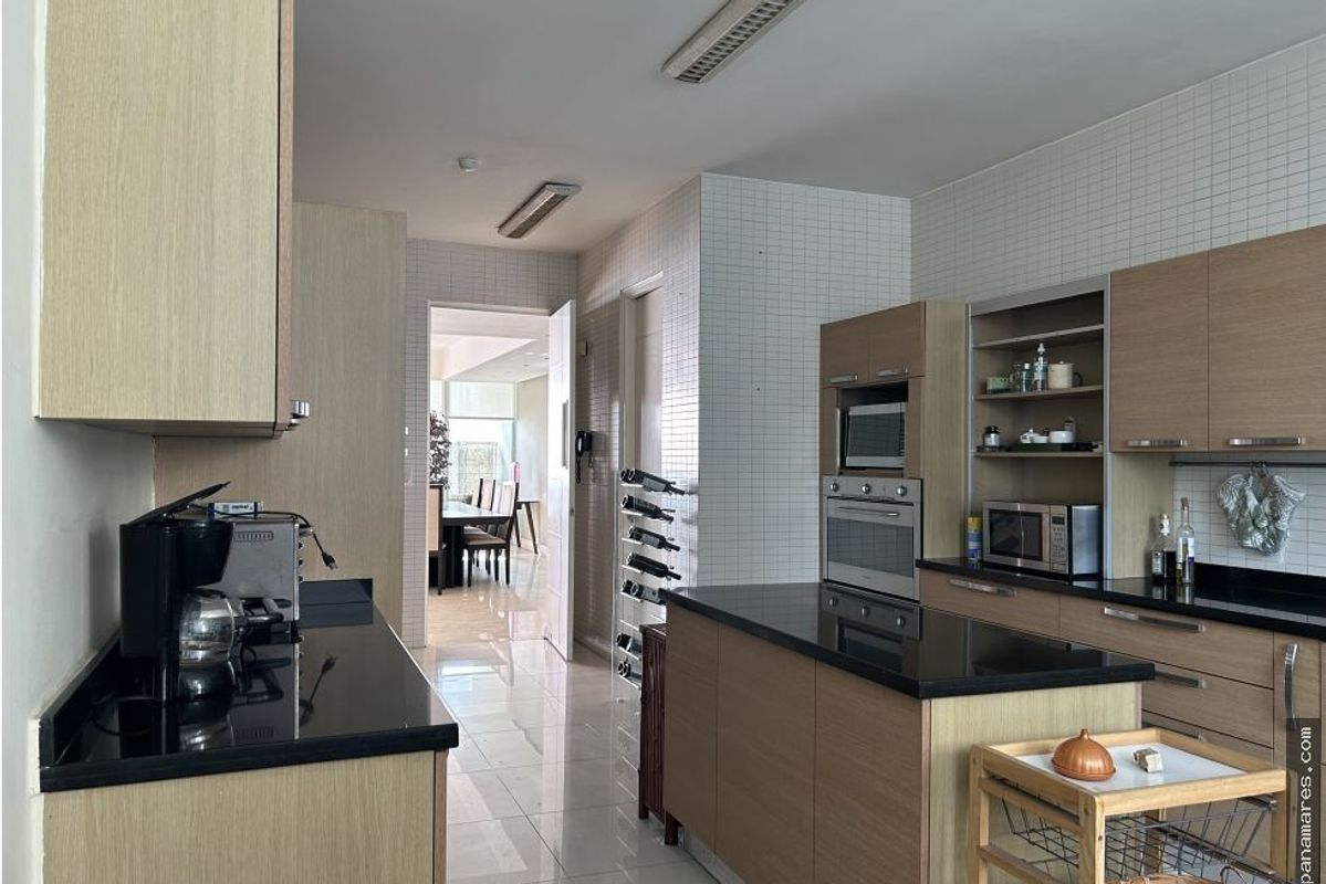 Aquamare Torre A - Punta Pacifica — Apartamento en Venta