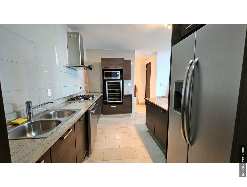 Model J in PH Grand Tower - Punta Pacifica — Penthouse for Sale