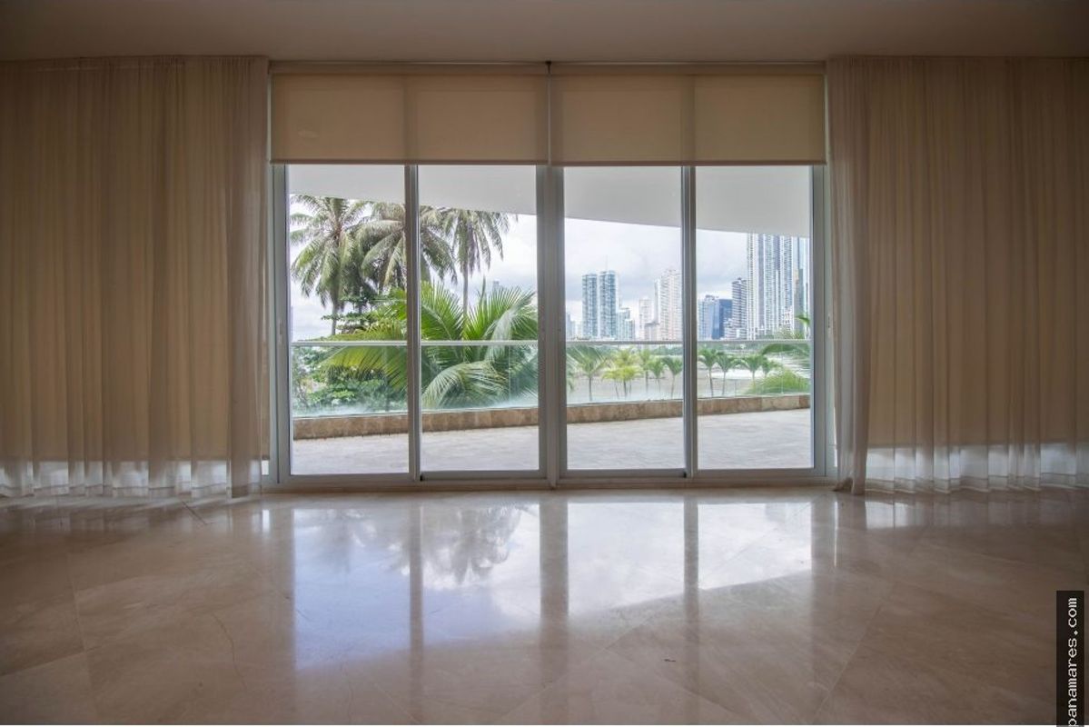 PH Miradores - Paitilla - Linea Blanca — Penthouse en Alquiler