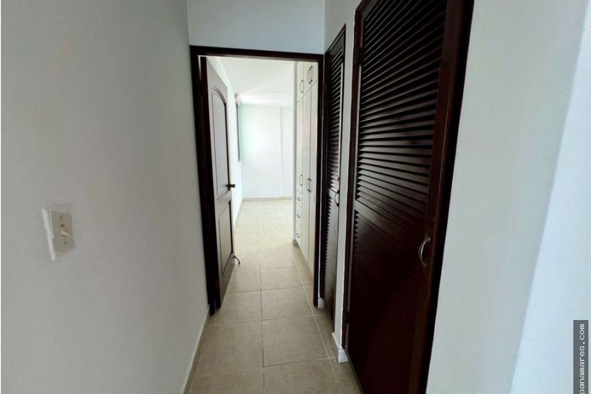 Ocean Park — Apartment for Rent