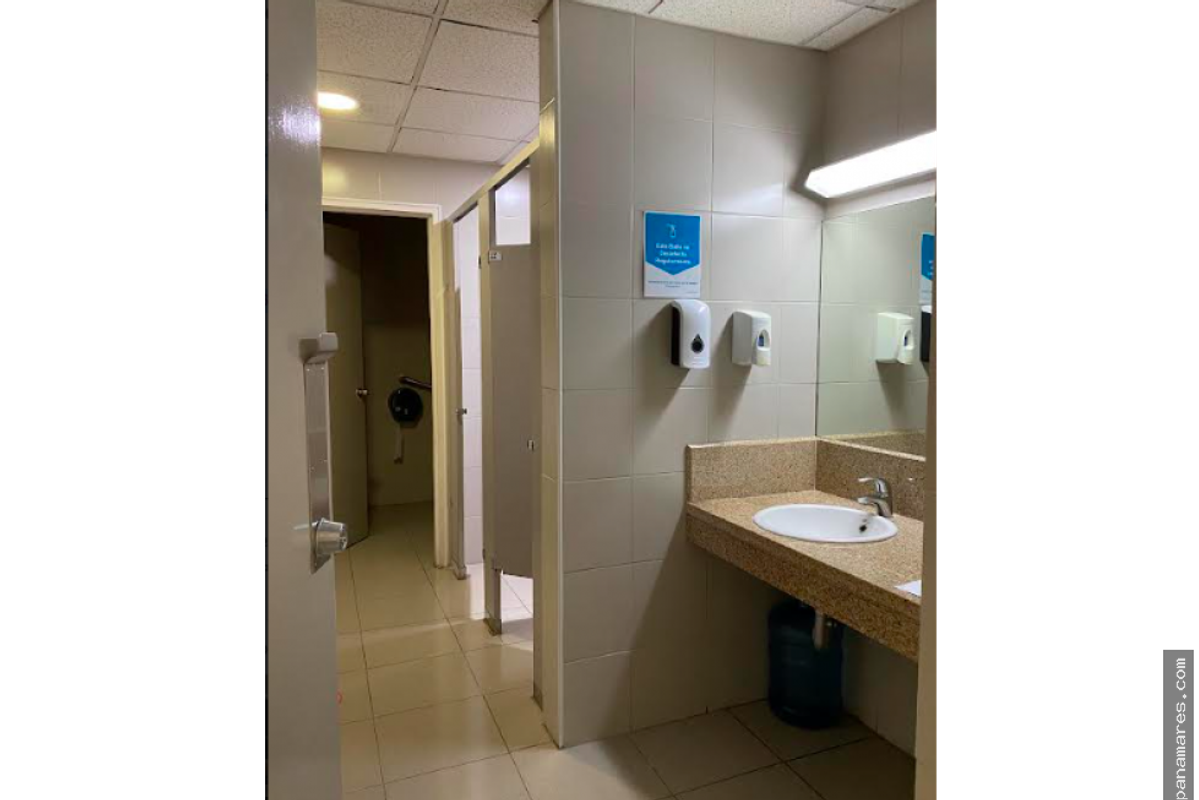 Torre De Las Americas - Punta Pacifica — Oficina en Venta