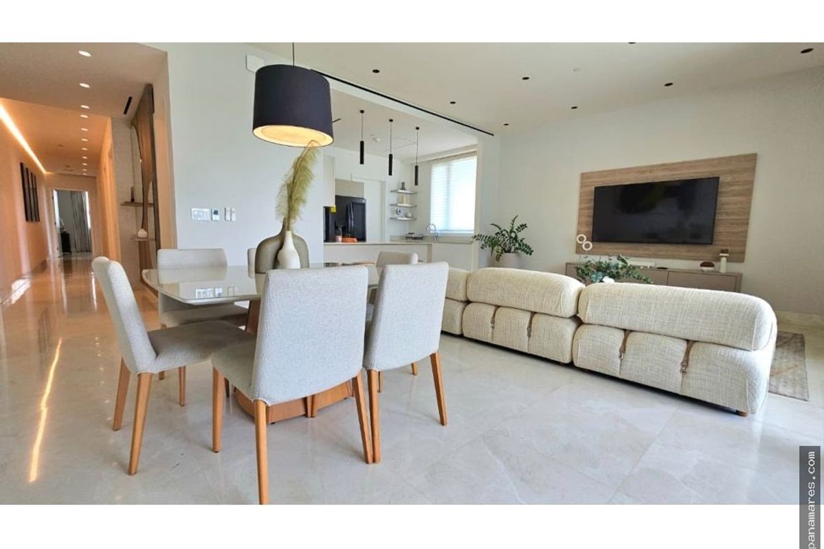 Espectacular Apartamento En Ocean House - Ocean Reef — Apartamento en Alquiler