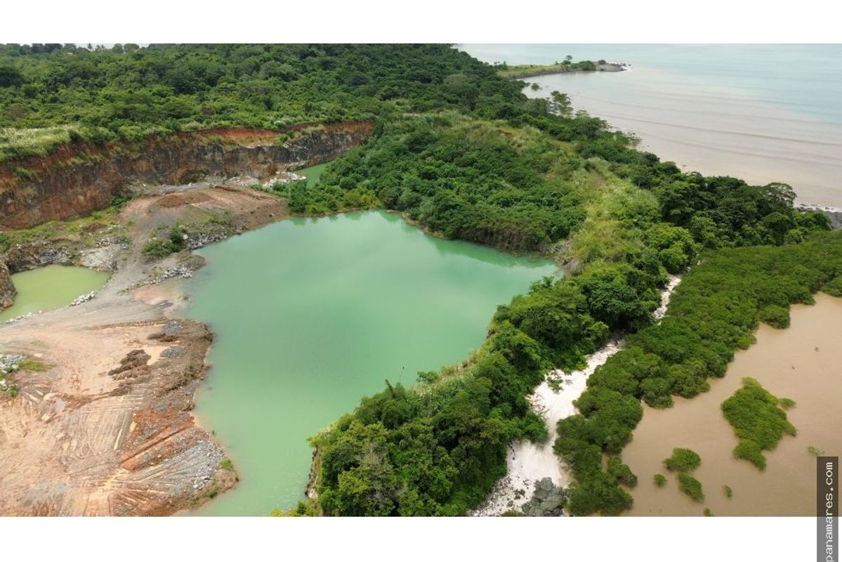 Veracruz - Gran Terreno Frente Al Mar - Bique — Casa de Playa en Venta