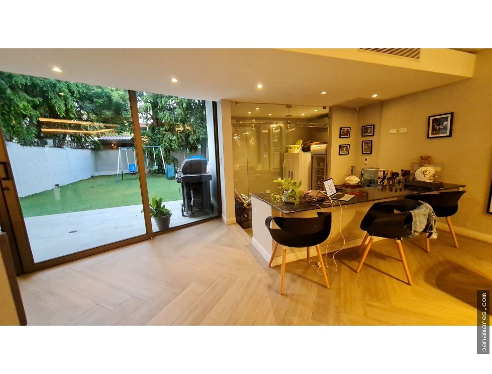 Paitilla Frente Al Parque Con Vista Al Mar — Casa en Venta