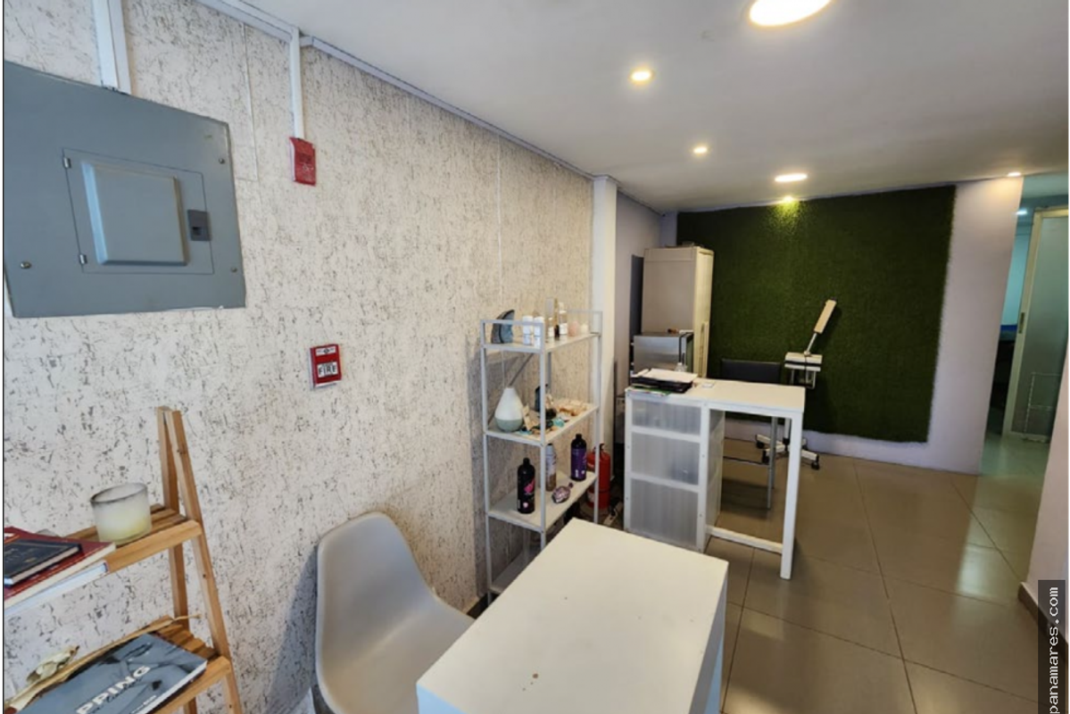 Comercial En San Francisco - Calle 71 — Casa en Venta