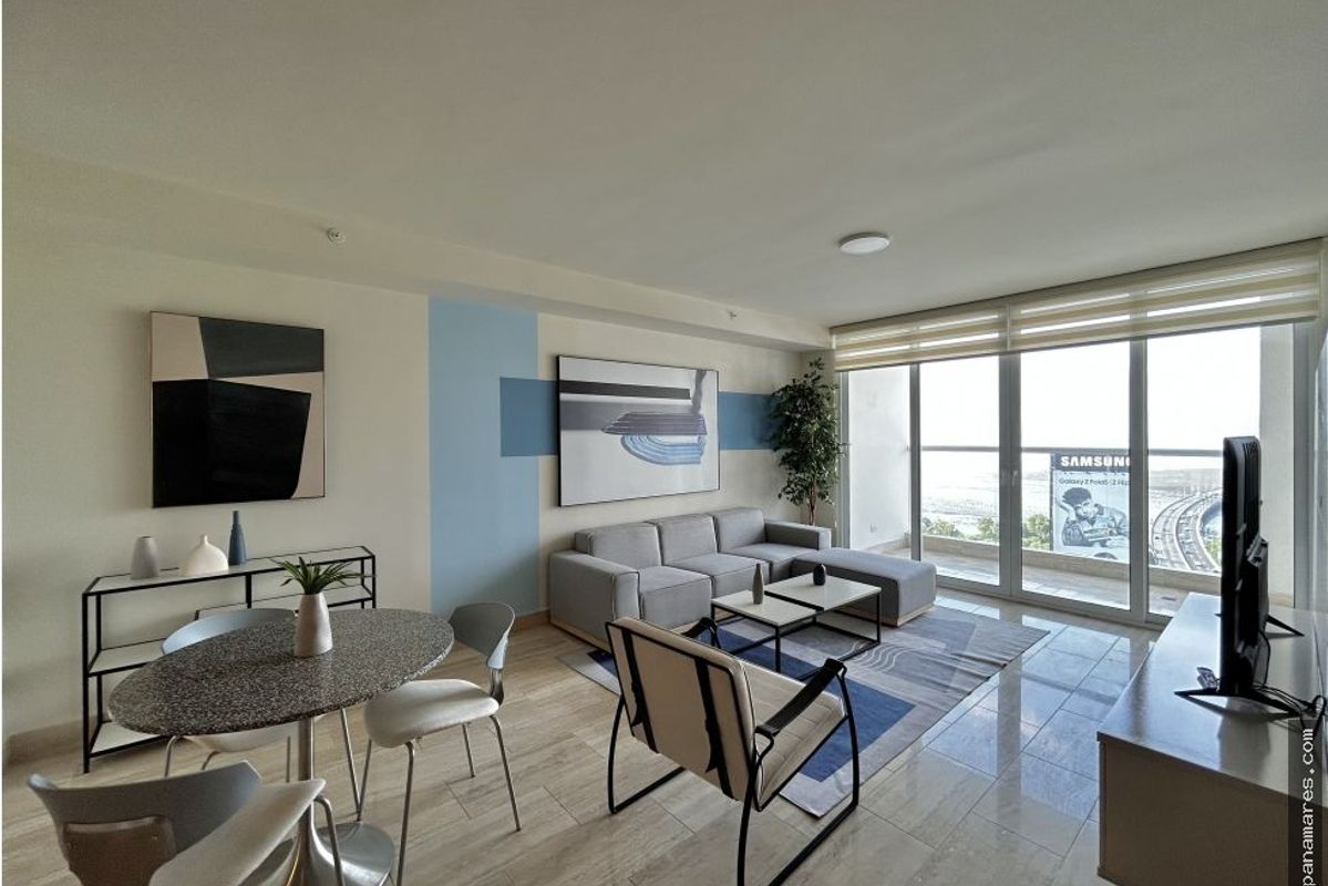 Hermoso Apartamento En The Regent - Costa Del Este — Apartamento en Alquiler