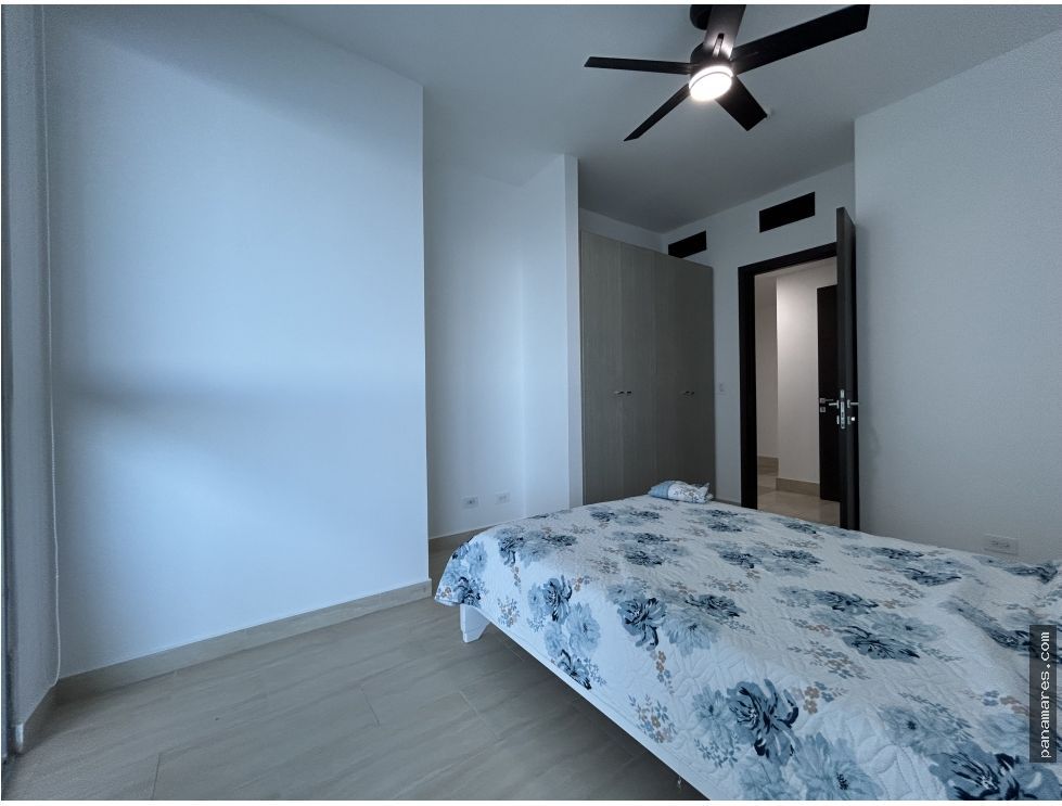 PH Grand Tower - Punta Pacifica - Amoblado — Penthouse en Alquiler