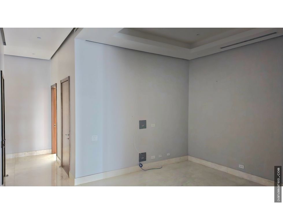 Exclusivo Apartamento En PH La Loma - Santa Maria — Apartamento en Venta