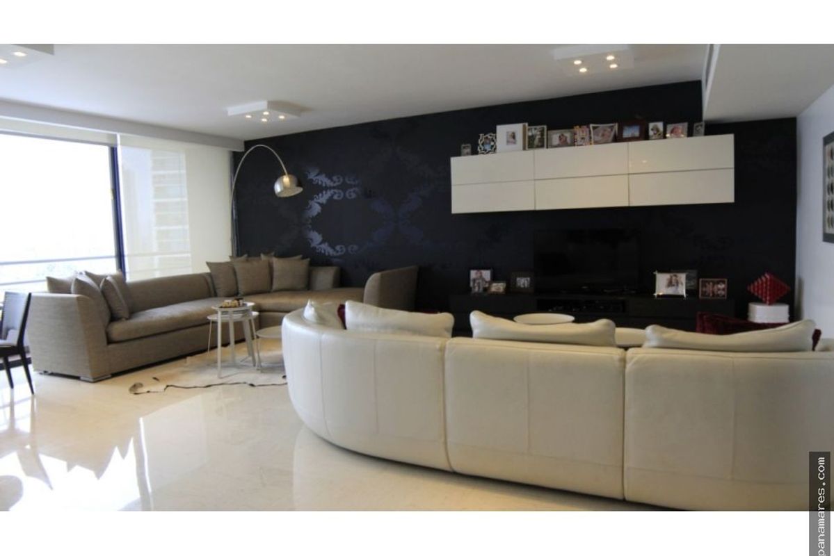 PH Los Delfines - Ave. Balboa — Penthouse en Venta