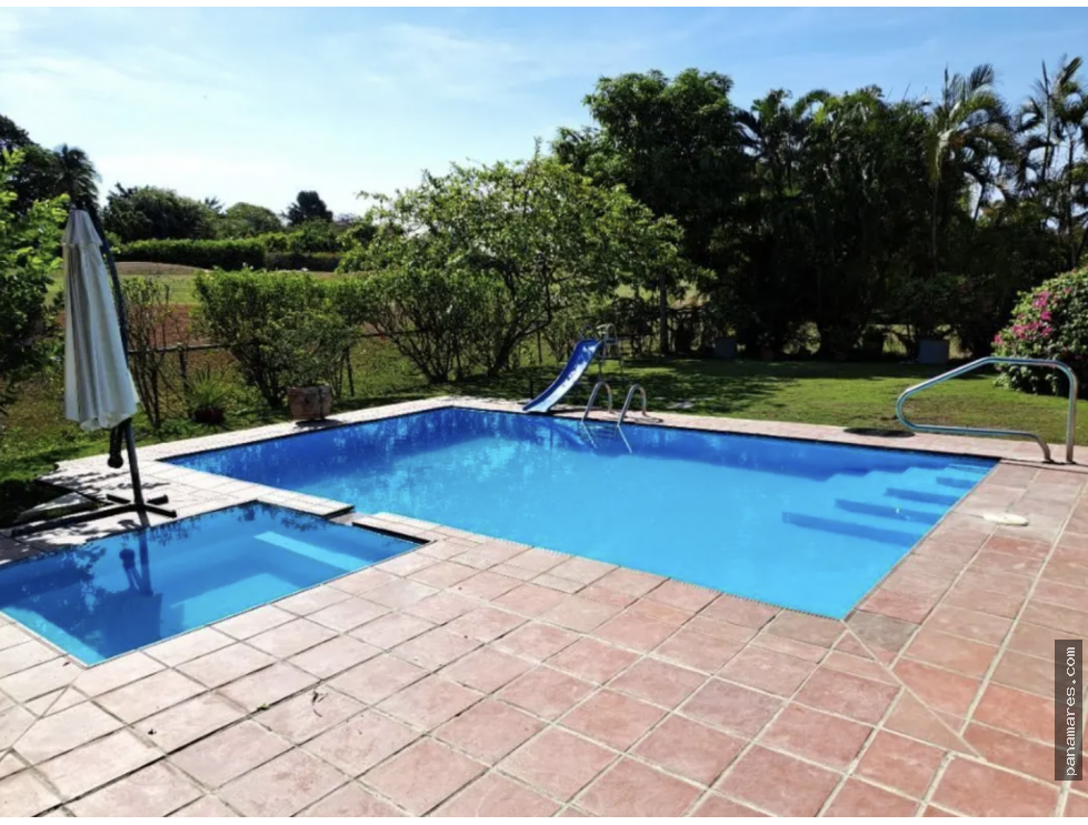 Villa En Decameron - Playa Farallon - Rio Hato — Casa de Playa en Venta