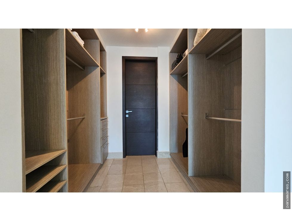 Model J in PH Grand Tower - Punta Pacifica — Penthouse for Sale