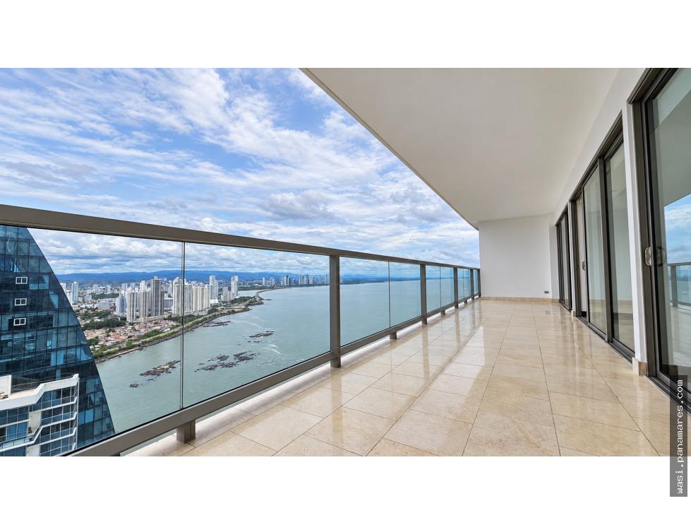 The Ocean Club Toc Trump – 2 Rec Vista Al Mar — Apartamento en Venta