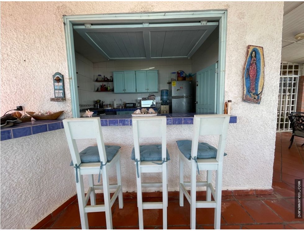 Hermosa Casa Frente Al Mar En Farallon — Casa de Playa en Venta