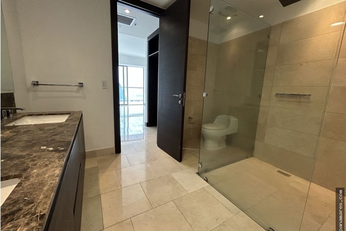 The Ocean Club (toc) - Antiguo Trump - Punta Pacifica — Apartamento en Venta