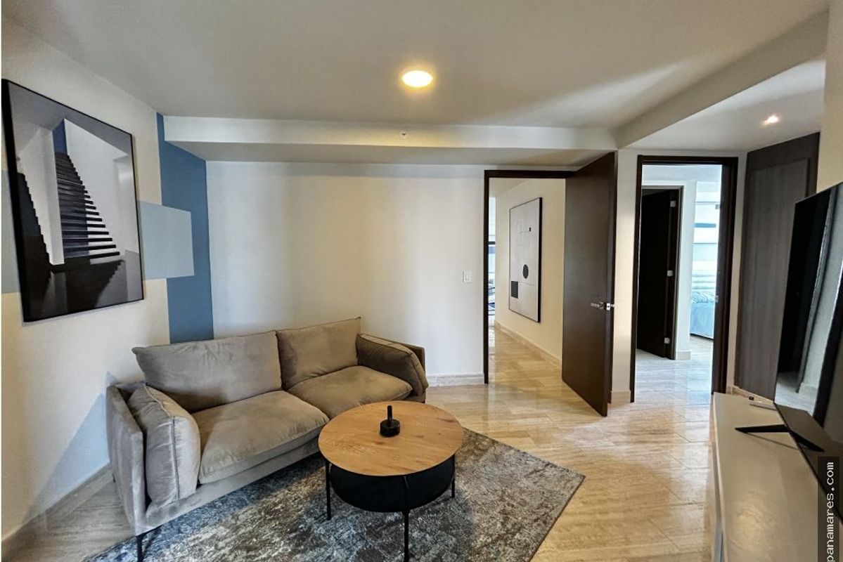 Hermoso Apartamento En The Regent - Costa Del Este — Apartamento en Alquiler